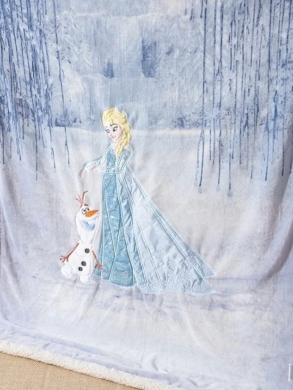 NEW Light Blue Frozen-Themed Kids Throw Blanket with Elsa and Olaf (Size 50x60)